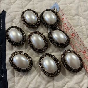 Vintage ‘90s set of 8 large pearl style button covers